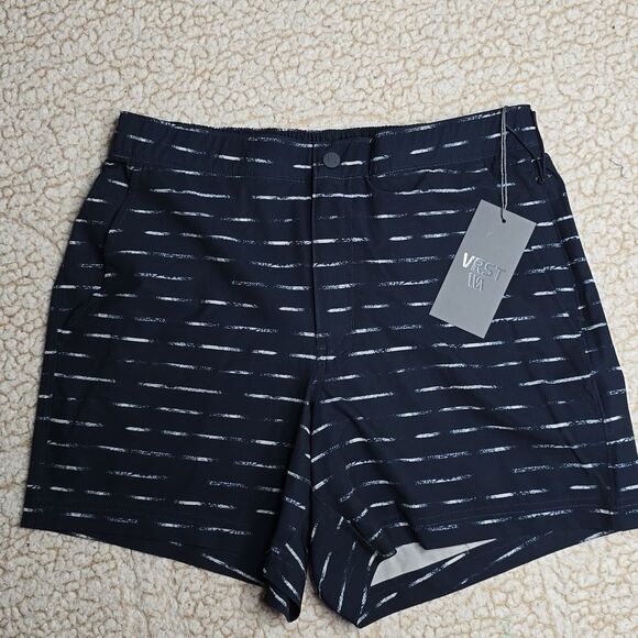 1224 NWT VRST Men's 5” Resort Shorts Navy / Sand Washed Stripe Various Sizes - Picture 3 of 6